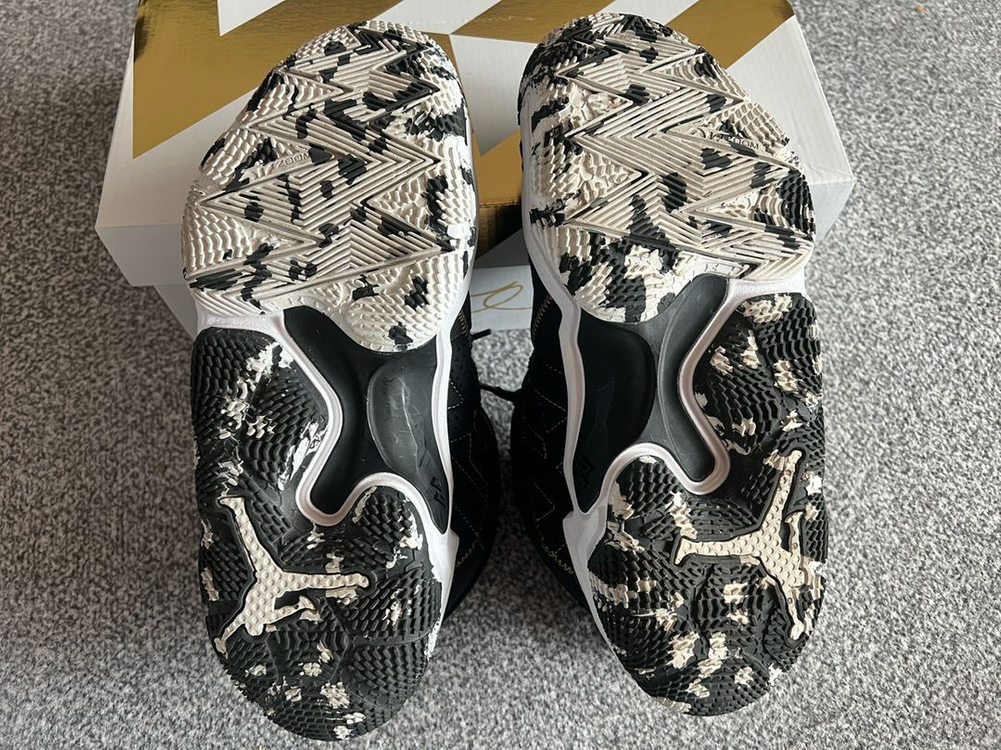 나이키 조던 와이낫 .6 PF 블랙 255mm 사이즈 판매합니다--3