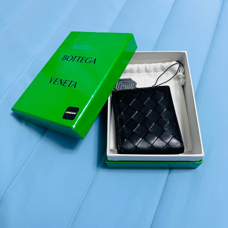 보테가 베네타--1