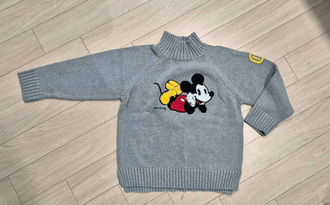 뉴발란스키즈덕다운패딩120+니트120두벌+덤원피스2벌--4