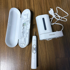 필립스 소닉케어 전동칫솔 UV살균 충전기 세트 (hx685T)