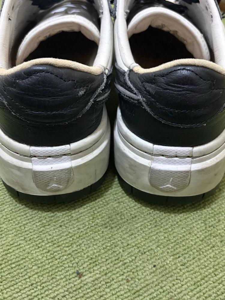 나이키 조던 로우 범고래 화이트 블랙 240 이미지