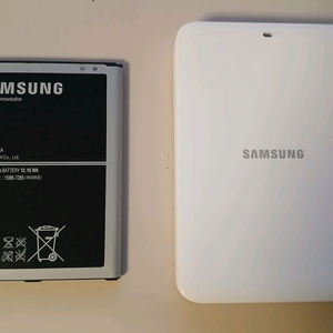 갤럭시 메가(갤럭시 W) 배터리 및 거치대 판매합니다