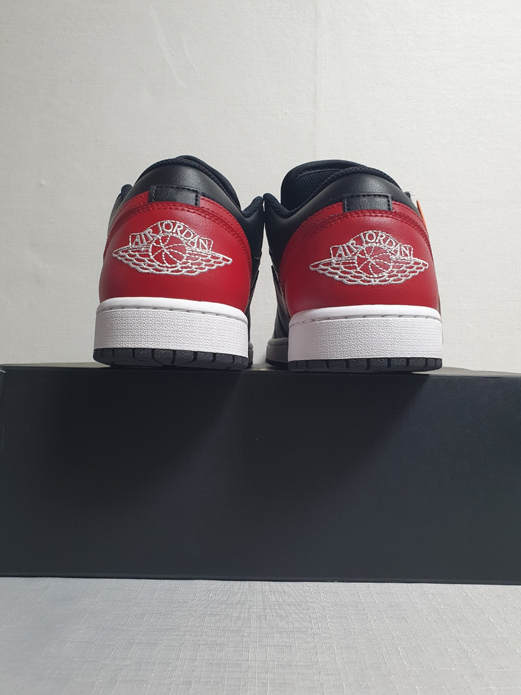 나이키 에어조던1 로우 B/R 농구화 300 새상품 택포--3