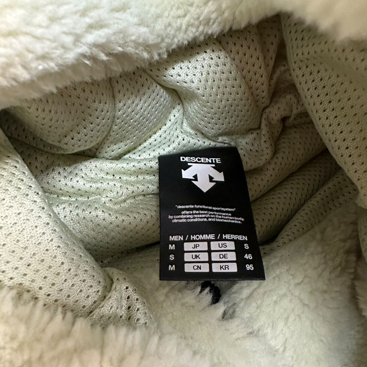 데상트 아우디 스키팀 후리스 자켓 이미지