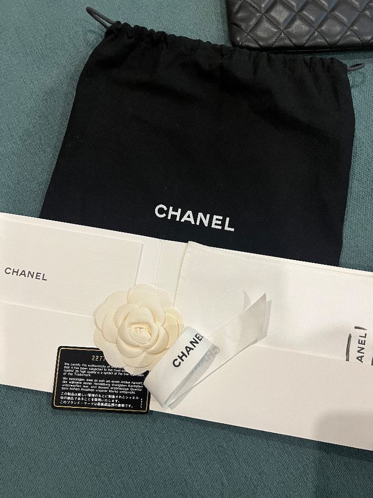 샤넬 램스킨 클러치 블랙 미디움사이즈 판매합니다.--4