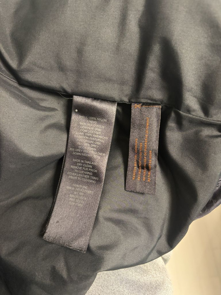 코치(COACH) 명품 패딩 (정품/착샷)--4