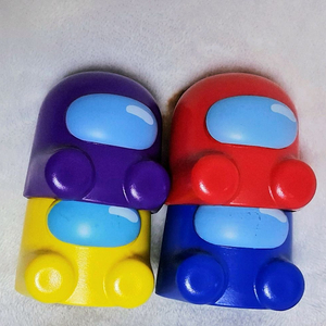 어몽어스 뚜껑 피규어 이미지