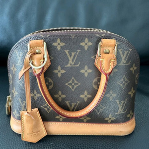 루이비통 알마bb 이미지