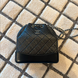 샤넬 가브리엘 백팩 스몰 블랙(최종가)