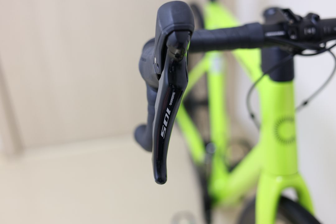 캐논데일 슈퍼식스에보 105 디스크 로드자전거 이미지