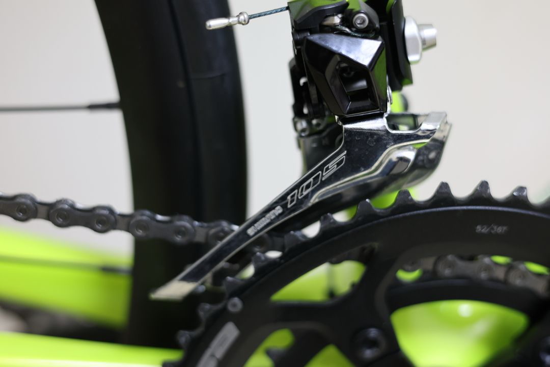 캐논데일 슈퍼식스에보 105 디스크 로드자전거 이미지