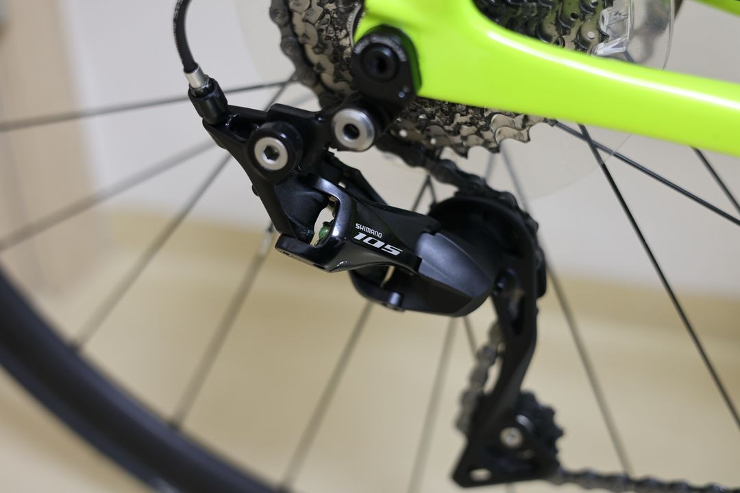 캐논데일 슈퍼식스에보 105 디스크 로드자전거 이미지