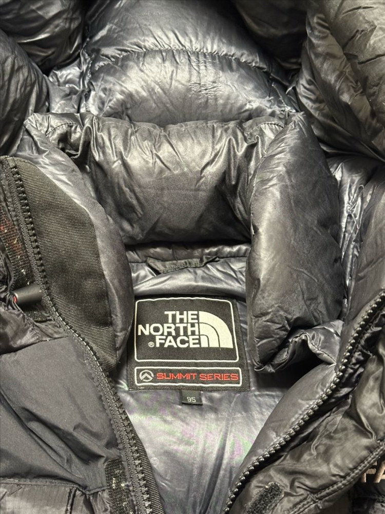 노스페이스 발토로 패딩 95--5