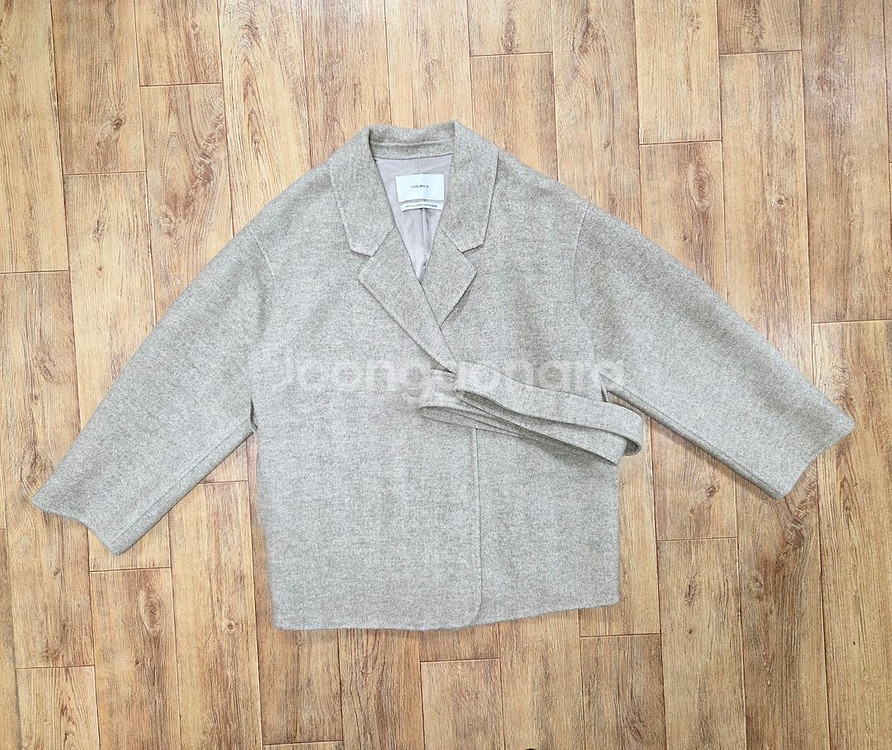 닐바이피(NILBY P) 램스울 캐시 핸드메이드 하프코트 프리사이즈--5