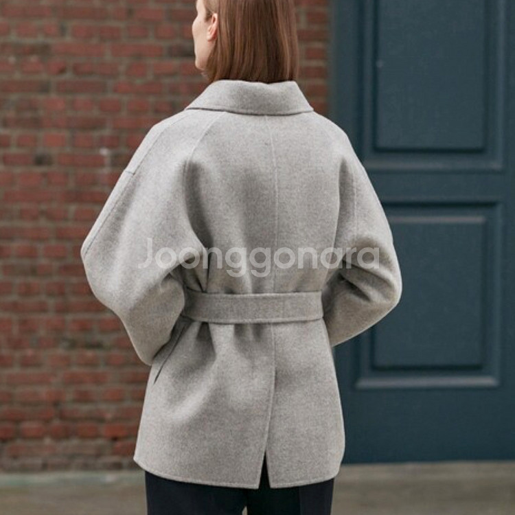 닐바이피(NILBY P) 램스울 캐시 핸드메이드 하프코트 프리사이즈--3