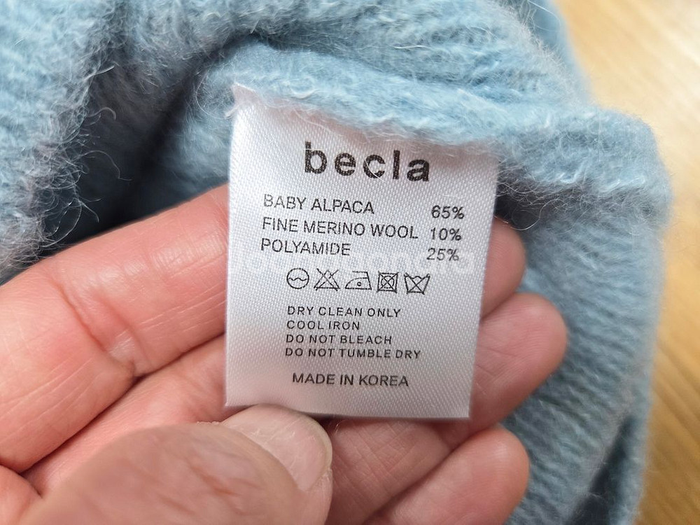비클라(becla) 스카이블루 베이비알파카 울 니트 프리사이즈 새상품--7
