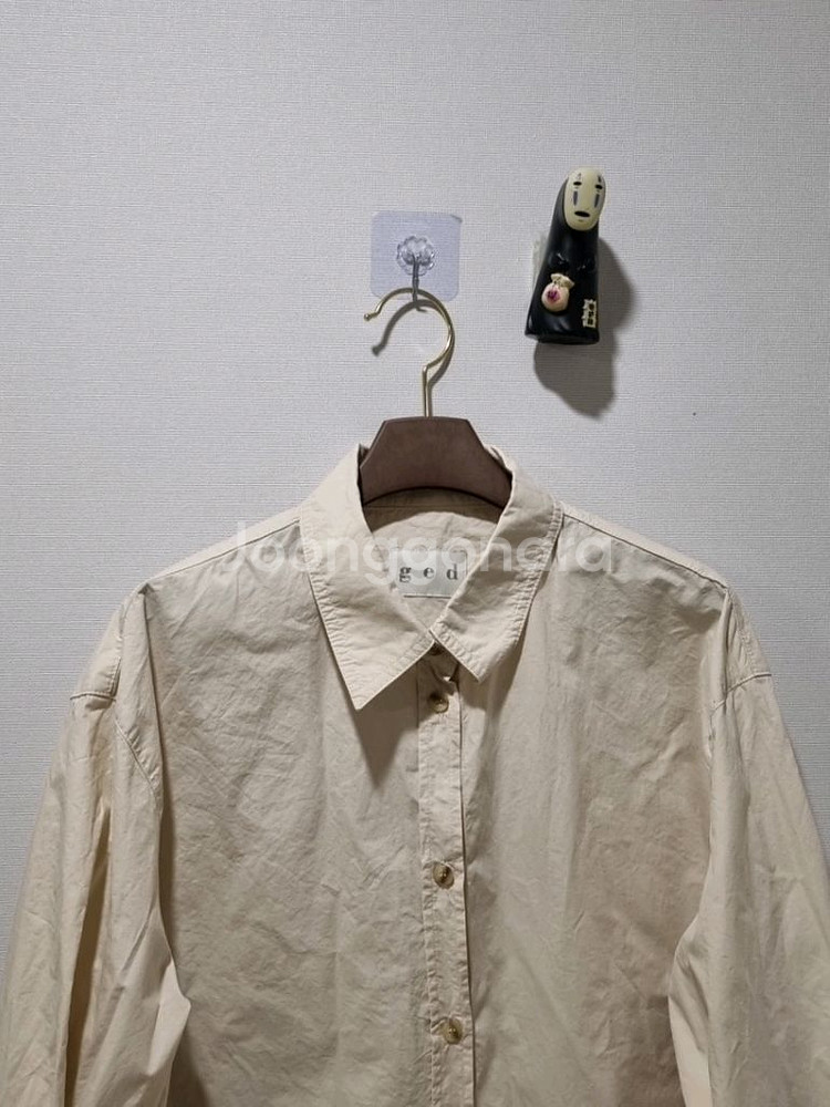 게드 ged 크림 베이직 셔츠 / 프리사이즈 /--1