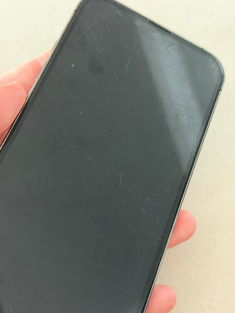 아이폰13pro 128기가--4