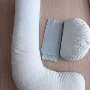 바르맘 임산부 바디필로우 (냉감 블루컬러) 판매합니다