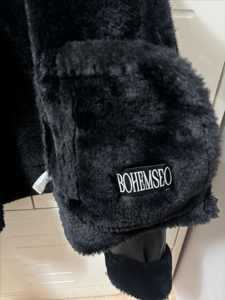 보헤미안서울 무스탕 23fw 이미지