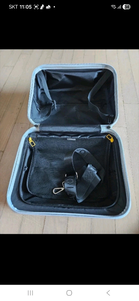 내셔널지오그래픽 미니 캐리어 실버 새상품--1