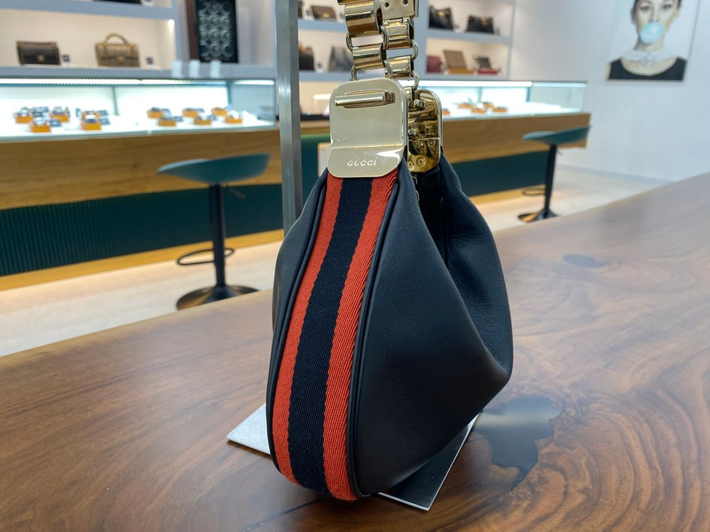 구찌 아따슈 호보 스몰 숄더백 블랙 [중고명품 리셀온]--4