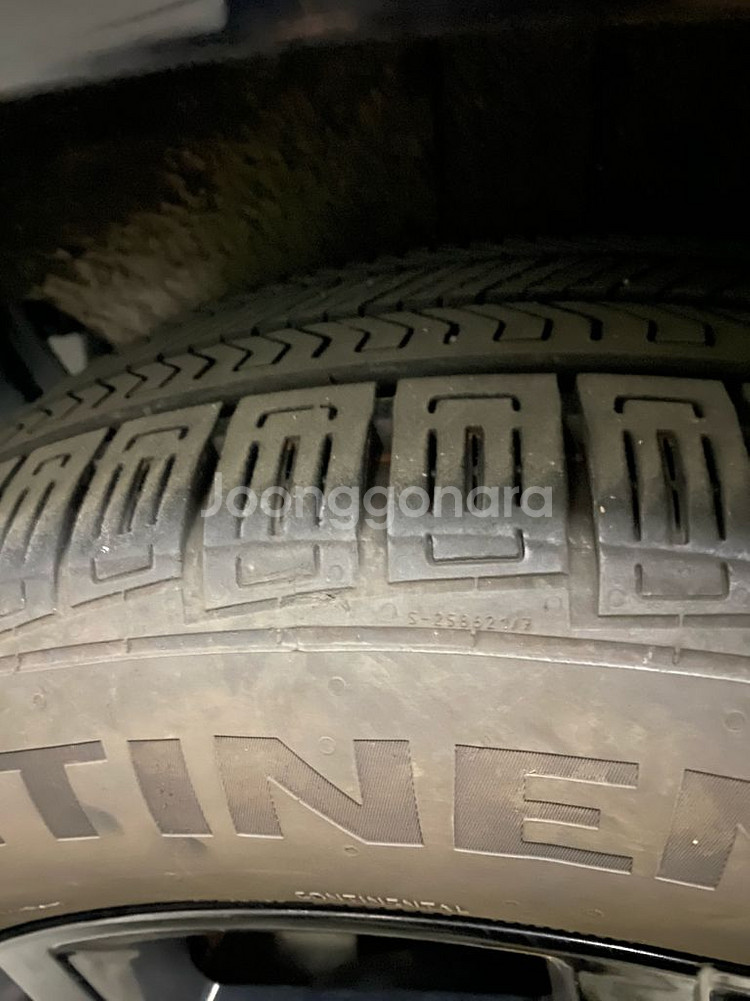 컨티넨탈 크로스 컨택트 RX 올시즌 타이어(235 55 19) 4짝 판매.--2