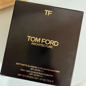톰포드 아키텍처 쿠션 파운데이션 1.3 누드 아이보리(국내 21,22호 추천)