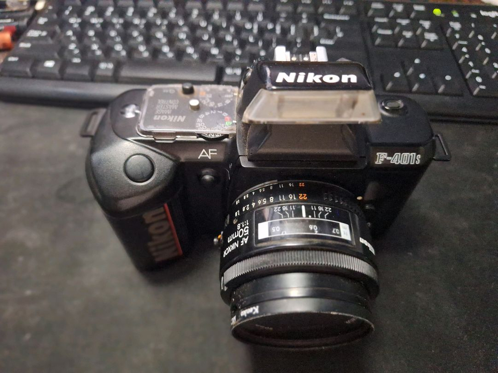 니콘 F-401s + 50mm 렌즈 세트 필름카메라 빈티지 레트로 로모 앤틱 y2k 감성 필카 일본 인테리어 이미지