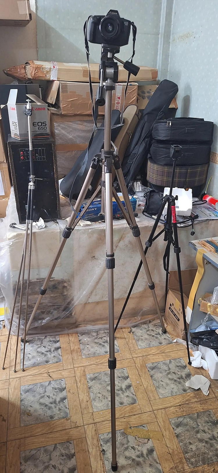 캐논 Eos 650 빈티지 필름카메라 민트급 박스 풀세트 삼각대 스트로브 y2k 레트로 로모 앤틱 감성 필카--3