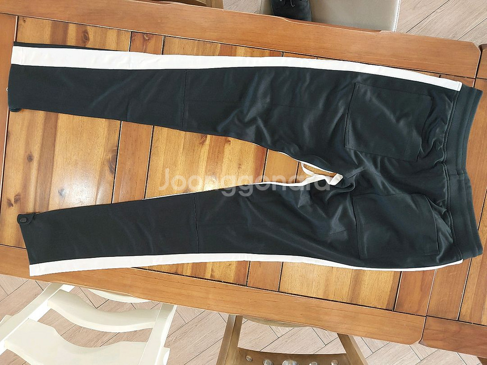 fog 스타일 사이드라인 트랙팬츠 블랙 L사이즈 32사이즈 택포4만--4