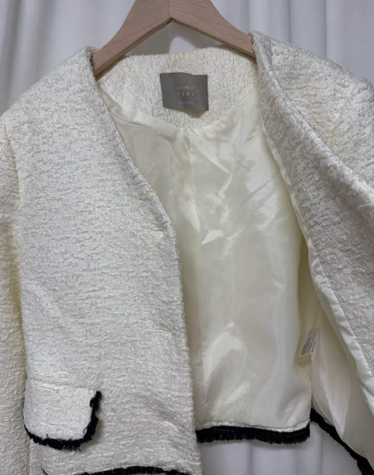 고퀄 프린지 아이보리 트위드 자켓 이미지