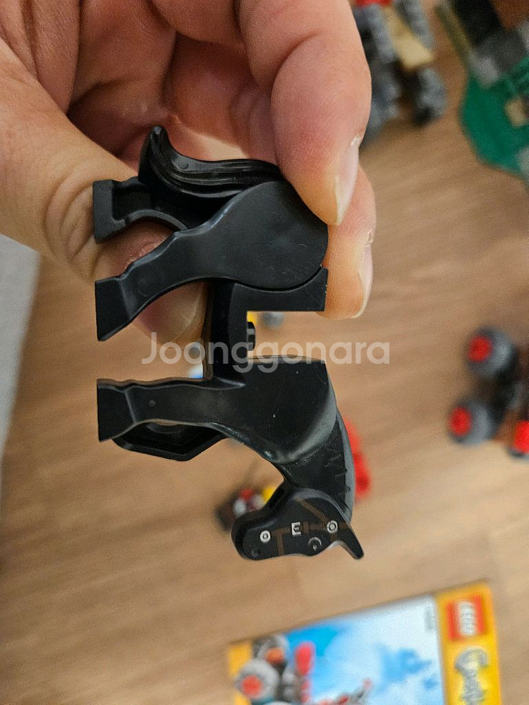 레고 캐슬 70402 성문 습격 작전 중고 팝니다--2