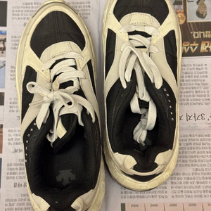 데상트 운동화 (235) 이미지