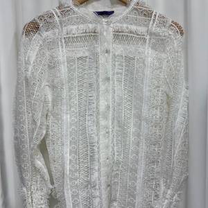 안나수이 레이스 블라우스