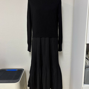 니트 레이어드 플리츠 원피스