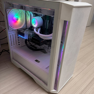 i7 - 14700KF / RTX 4060Ti 화이트 데스크탑 본체 판매합니다