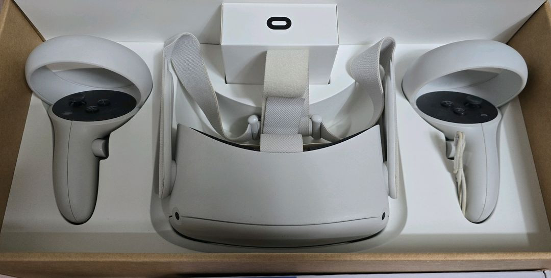 오큘러스 퀘스트 2 256GB (메타 퀘스트 2)--2