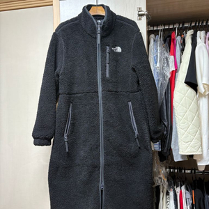 노스페이스 여성 테디플리스코트 이미지