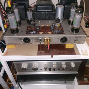 Dynaco 진공관 파워앰프 이미지