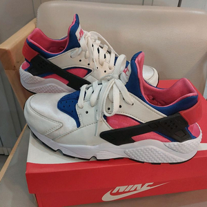 나이키 에어 허라치 허라취 런 91 QS 255mm 택포 4만5천원