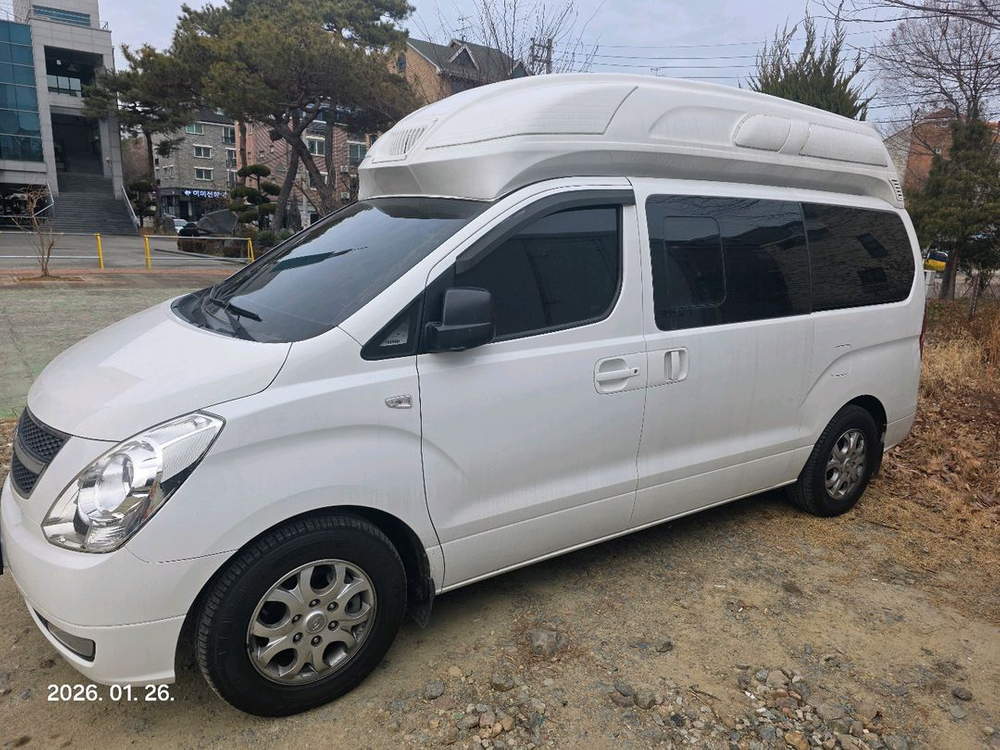 그랜드스타렉스 하이루프 캠핑카 이미지