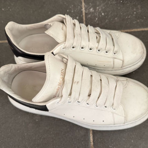 알렉산더 맥퀸 오버솔 스니커즈 40.5