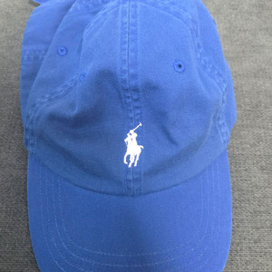 폴로 볼캡