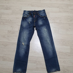 28 디스퀘어드2 청바지 허리28사이즈 깨끗해요 이미지