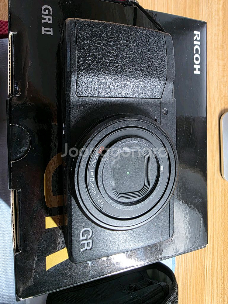 [민트급] 리코 GR2 / 컷수 7,166 / 풀박+구성품 일체 + 스트로보 포함 / 로우프로 파우치--1