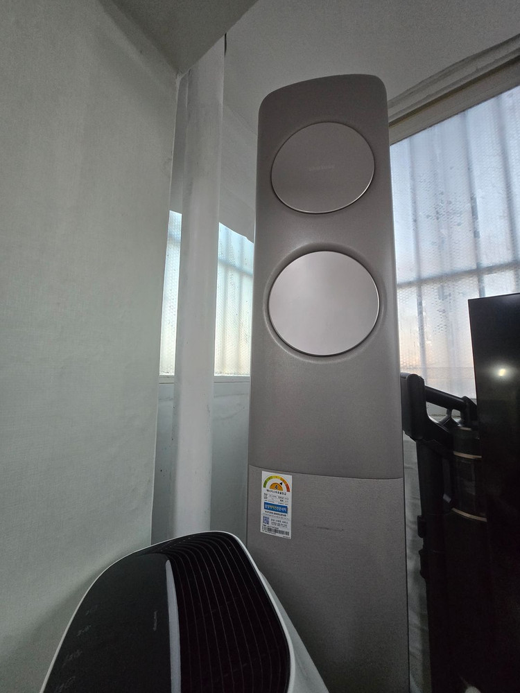 삼성무풍스탠드 에어컨2 in1 실외기 팝니다 이미지