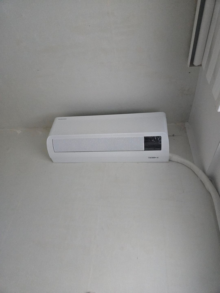 삼성무풍스탠드 에어컨2 in1 실외기 팝니다 이미지