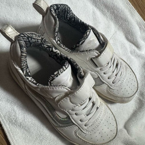 반스 키즈 올드스쿨 가죽 200 / 실착 적음 · 데일리용