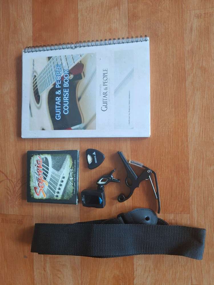 삼익 그렉베넷 sd 100pk 어쿠스틱 통기타 팝니다.--1